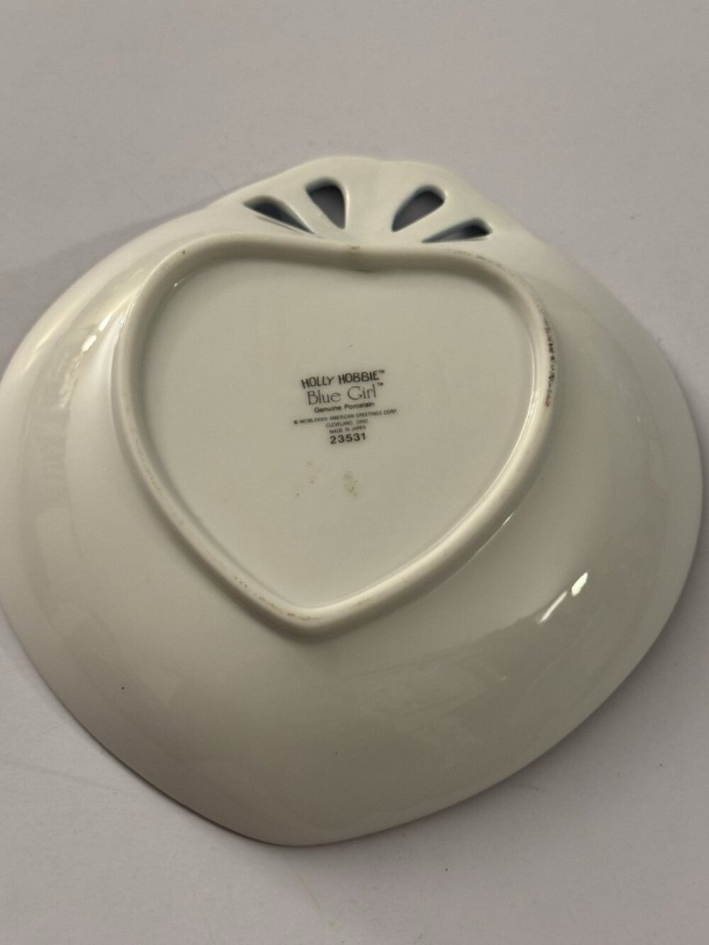 Holly Hobbie Blue Heart Shaped Porcelain Trinket Dish Vintage 1983 Japan B63 - Picture 4 of 5